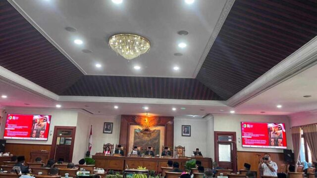 Rapat Paripurna DPRD Tulungagung Bahas Pengucapan Sumpah Wakil Ketua dan Kesepakatan Perubahan KUA-PPAS 2026